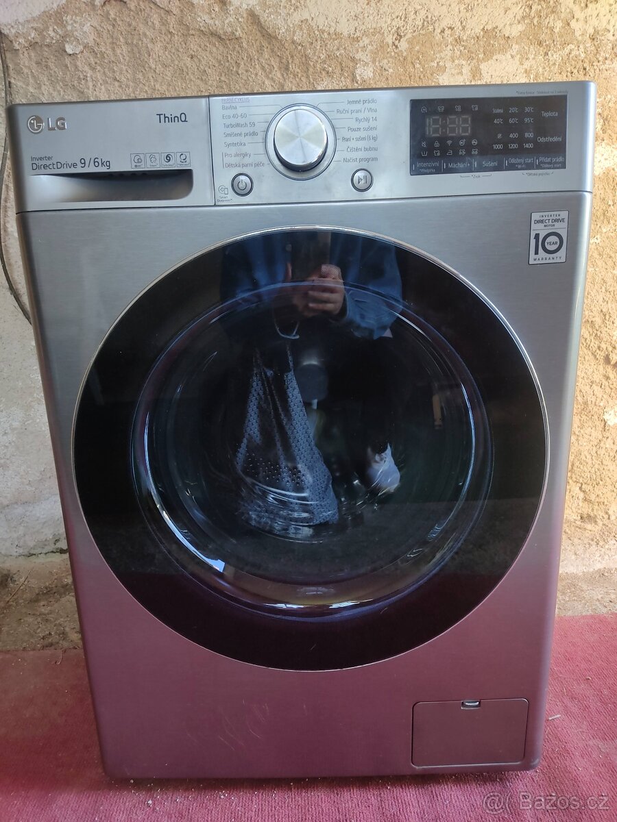 Kombinace pračka se sušičkou LG