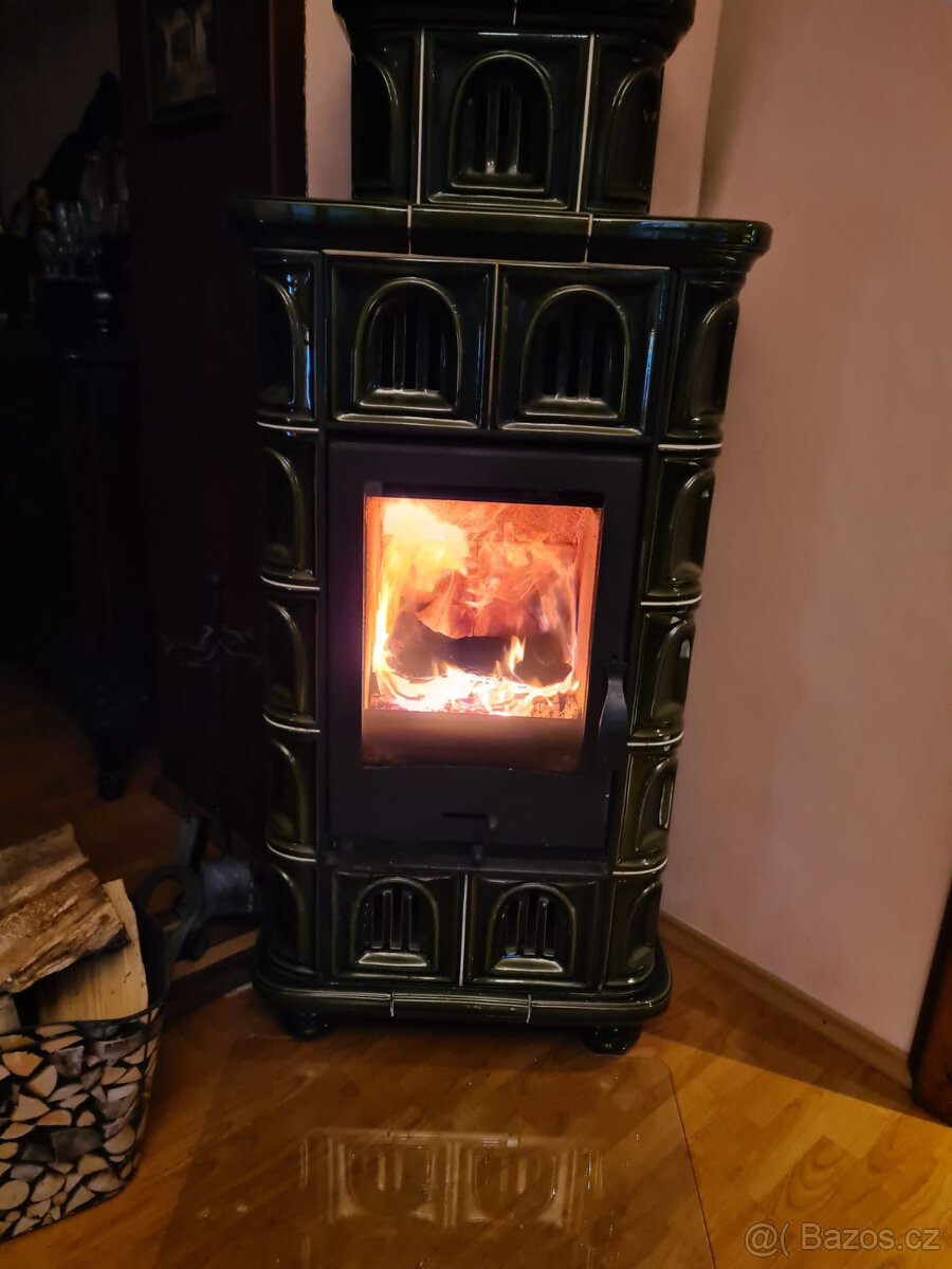 Prodám Želetavská kachlová kamna
