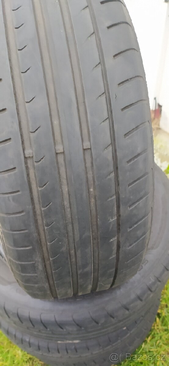 Letní pneu Dunlop sport Blueresponse 205/55/16 91V Dot 0417