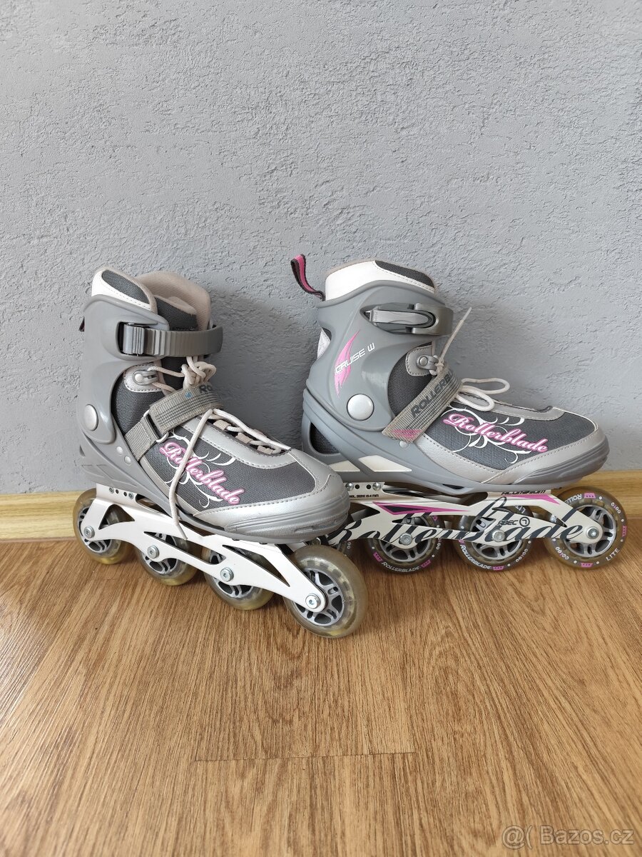 Dámské kolečkové brusle Rollerblade 40, 5