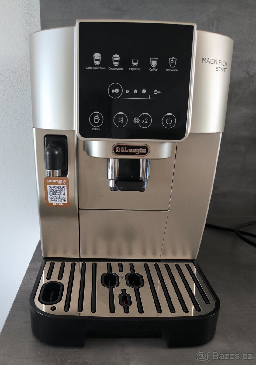 DeLonghi MAGNIFICA START