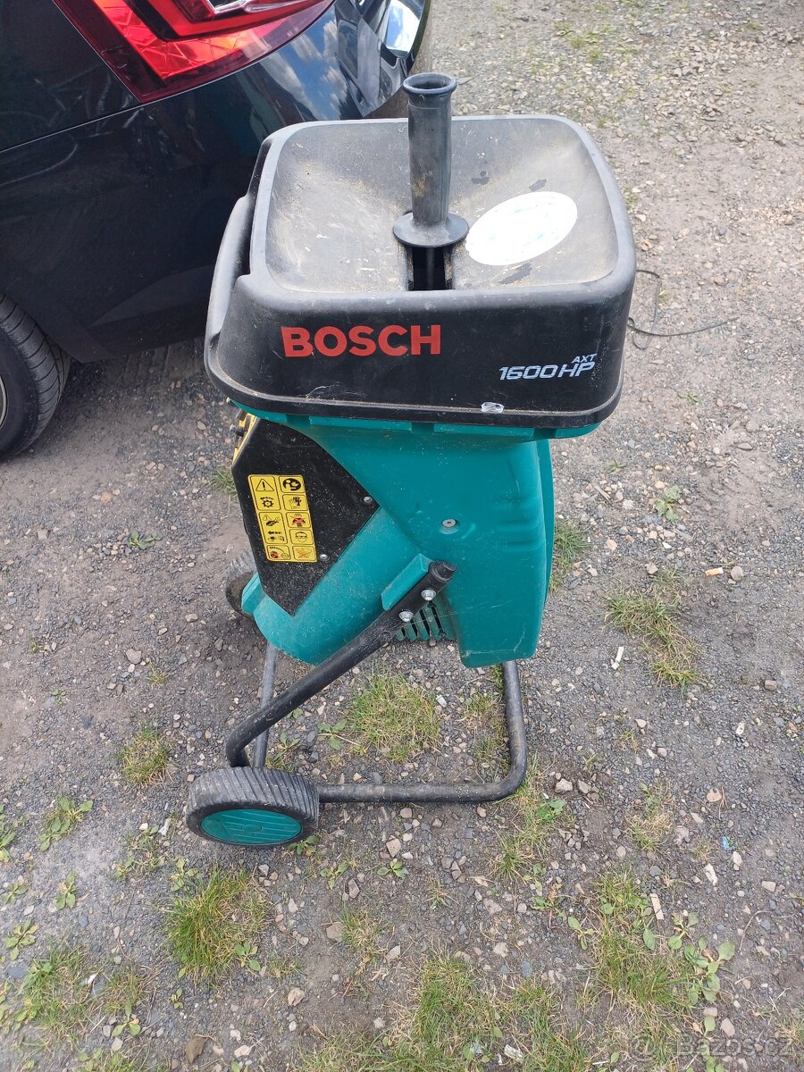 Drtička větví Bosch