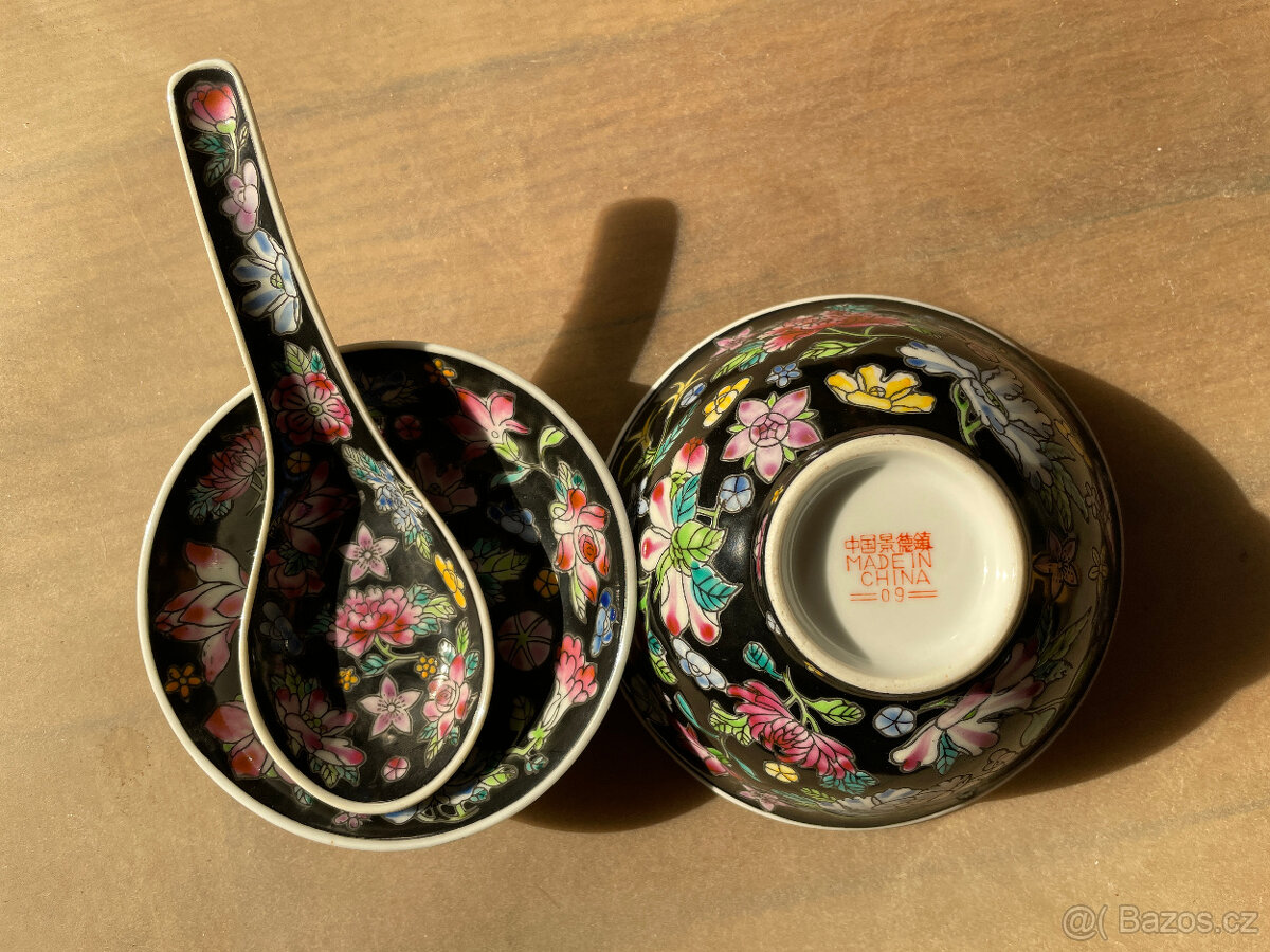 Čínský porcelán - 3 dílná sada na polévku