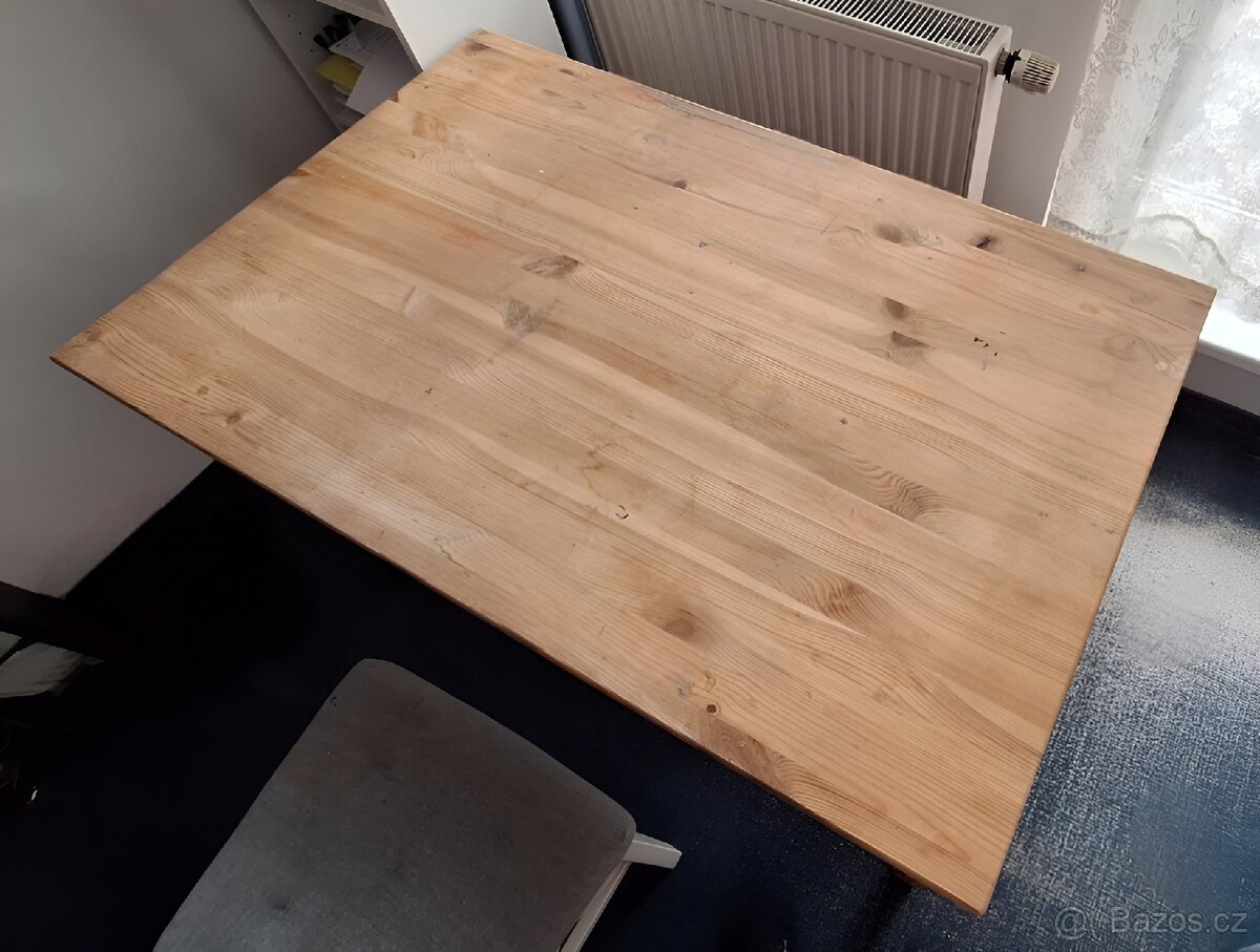 Psací dřevěný stůl z IKEA 140 x 80 cm