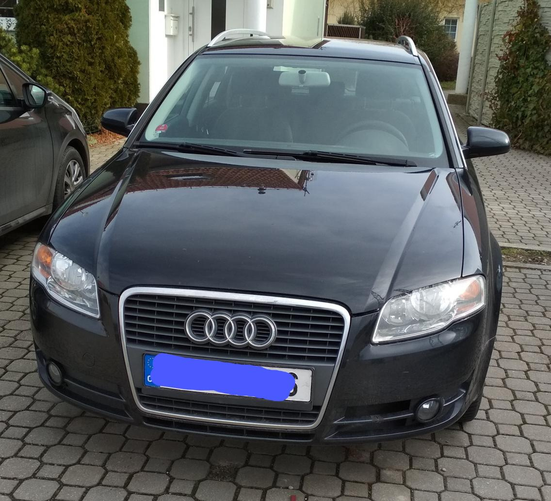 Audi A4 Avant 2,0 TDi - černá