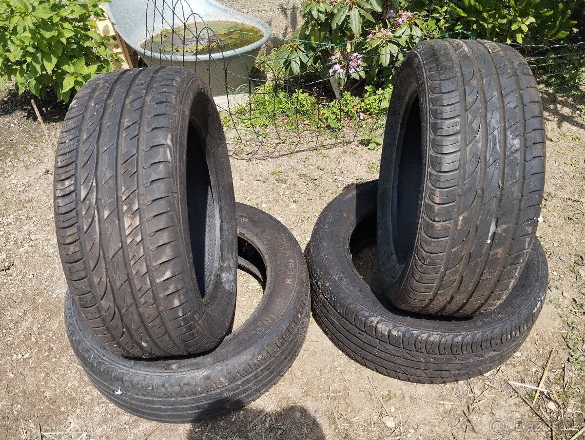 Čtyři letní pneu 205 55 R16