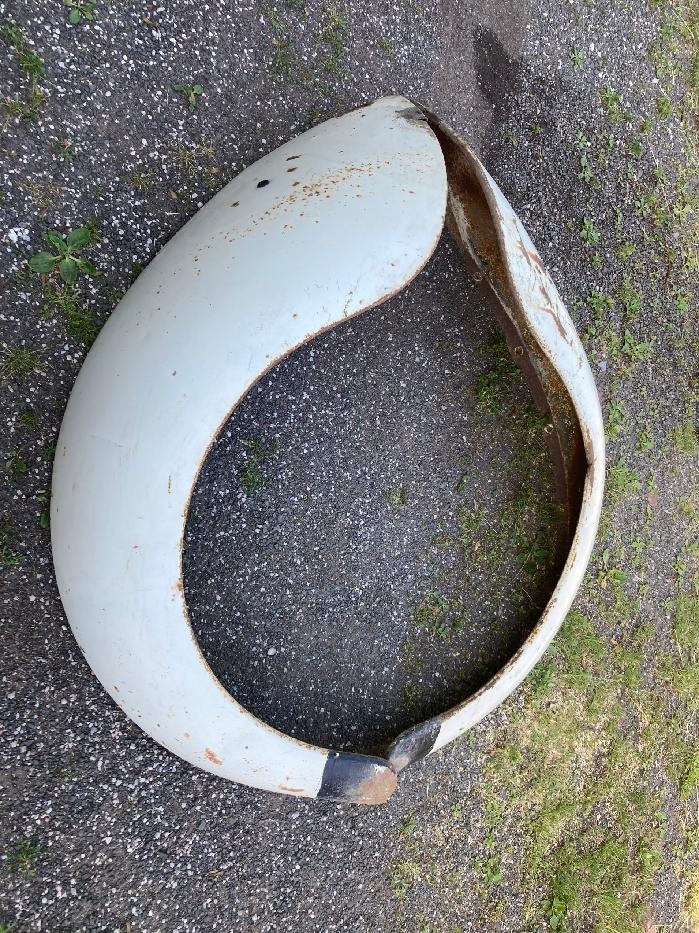 VW brouk - blatníky