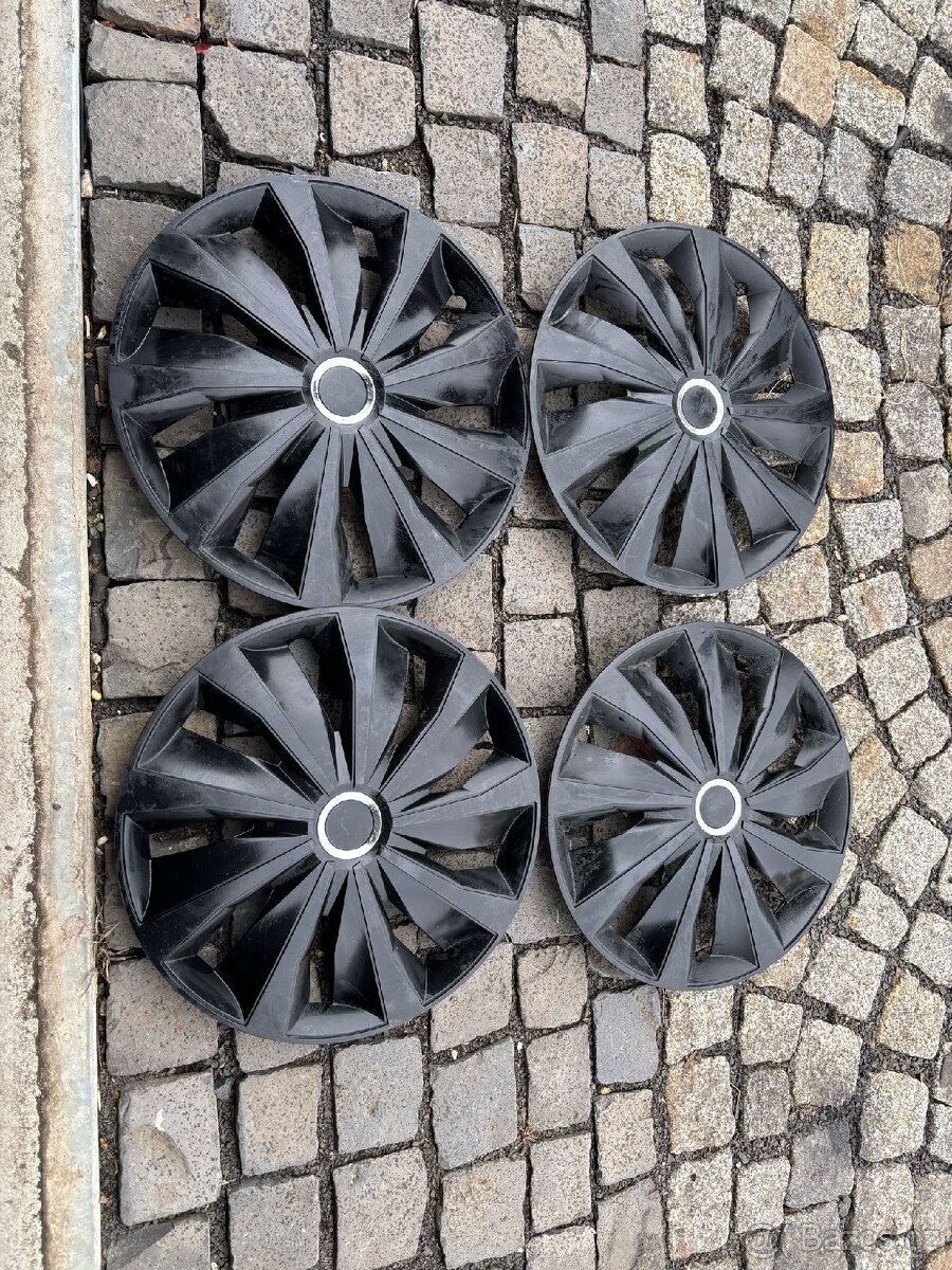 Poklice kol R16