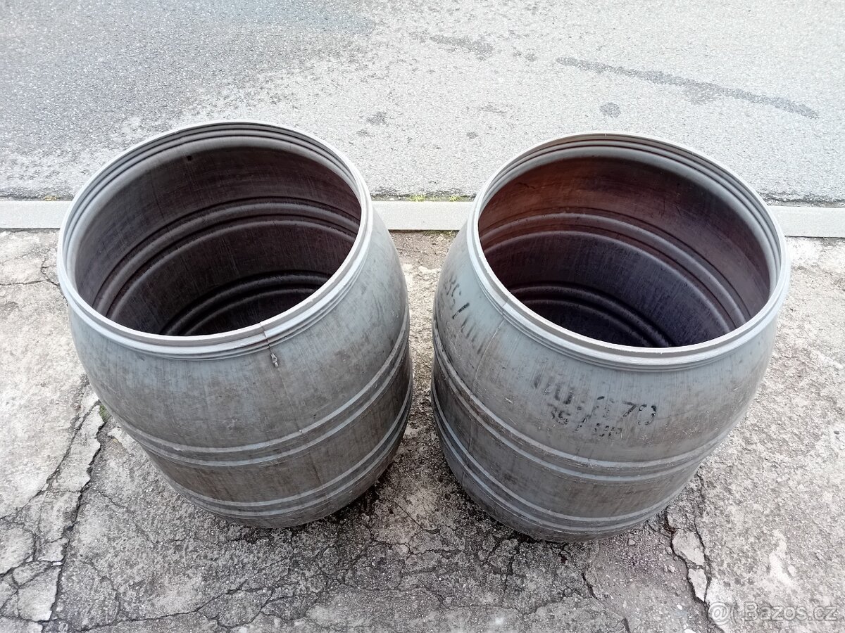 Plastové barely 140 litrů