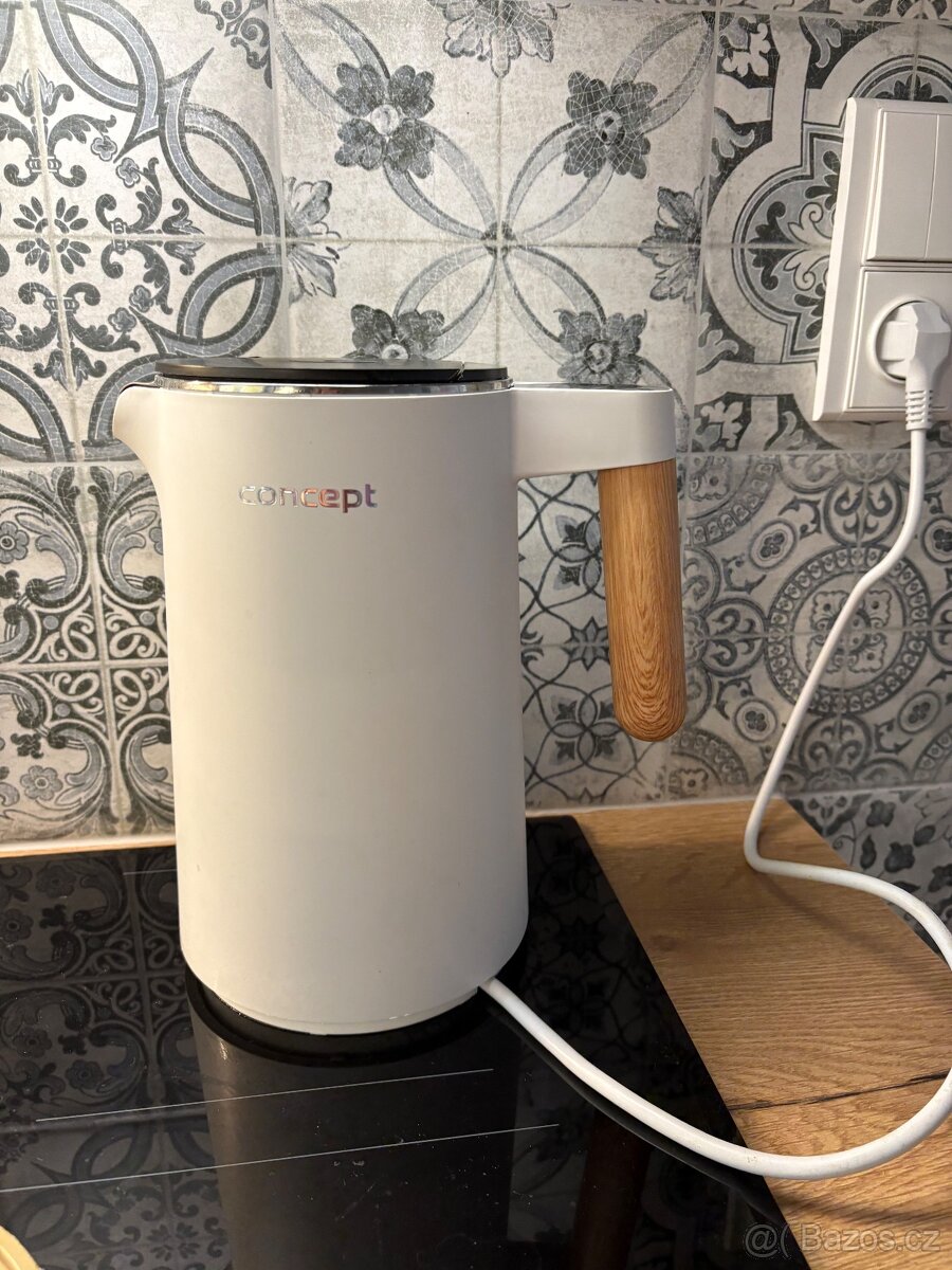 Rychlovarná konvice Concept