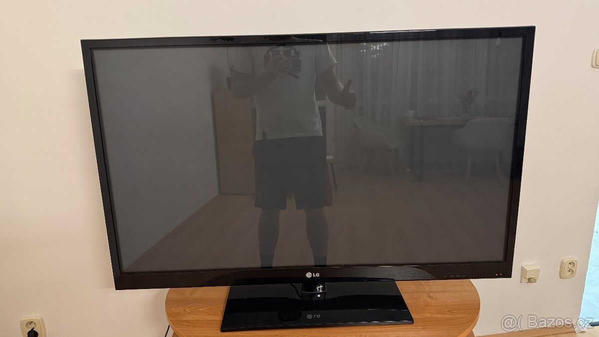Televize 50" (127cm) LG 50PZ550 - není smart TV