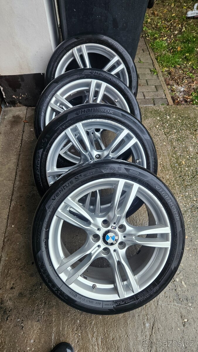 Kola 4x M Sport Bmw 18'