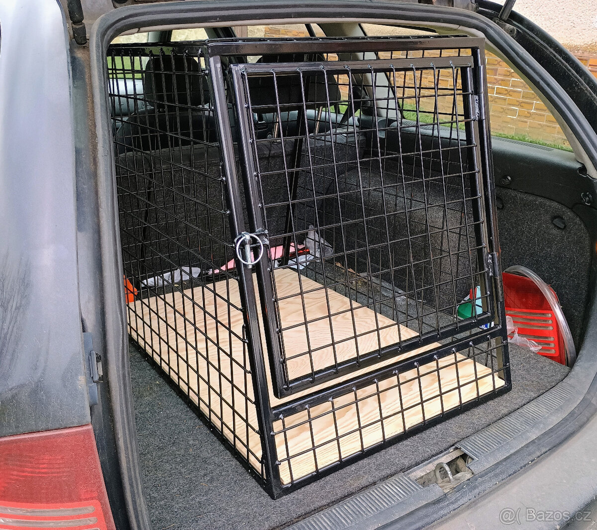 Přepravní box pro psa