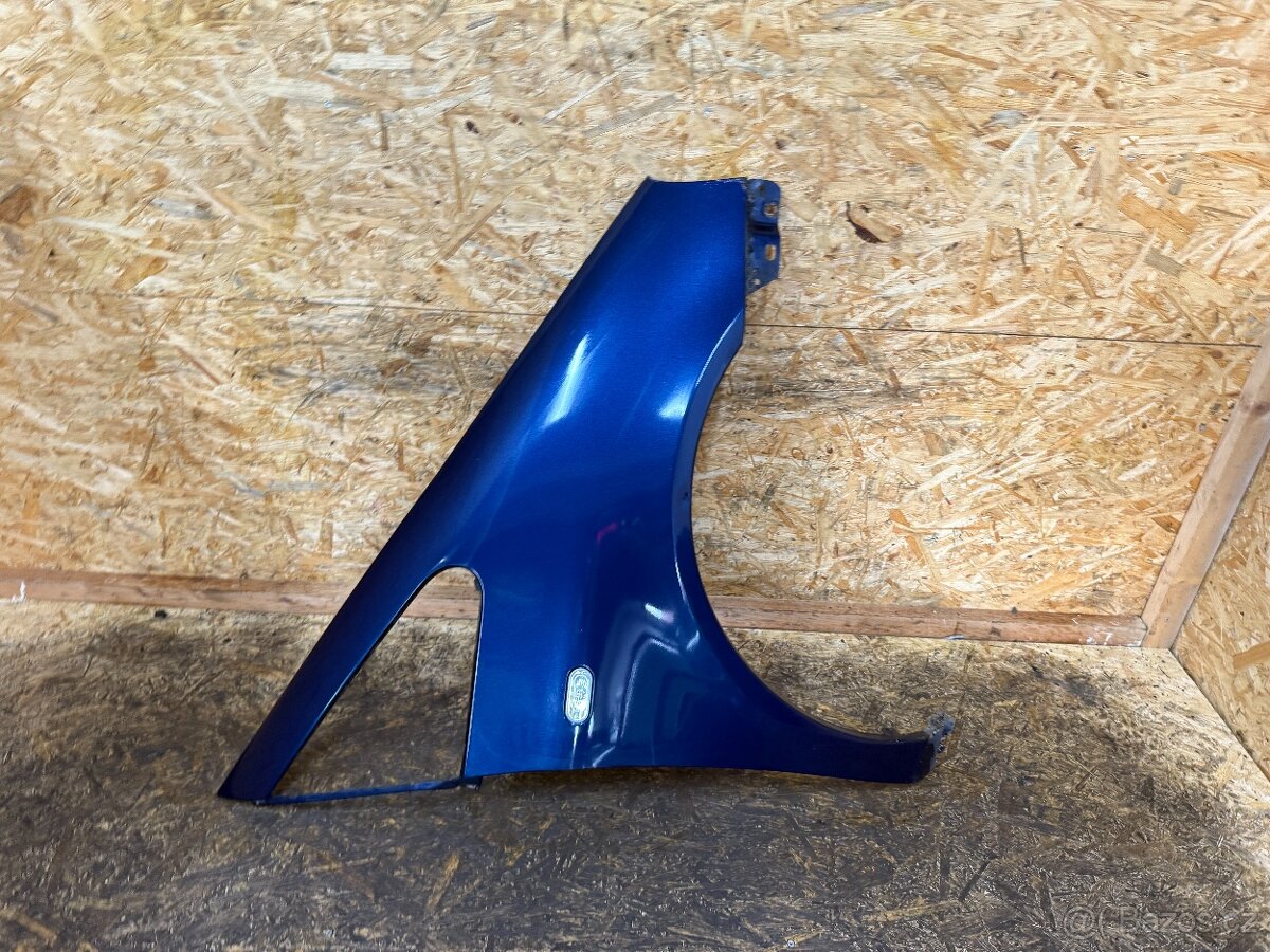 PRAVÝ PŘEDNÍ BLATNÍK SEAT ALHAMBRA 7M LD5Q