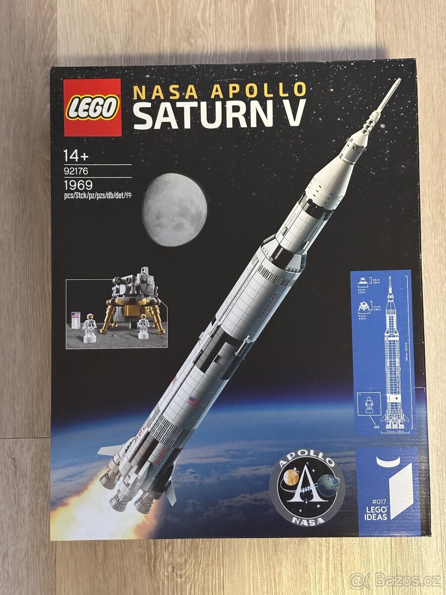 Lego  Apollo Saturn V - nové