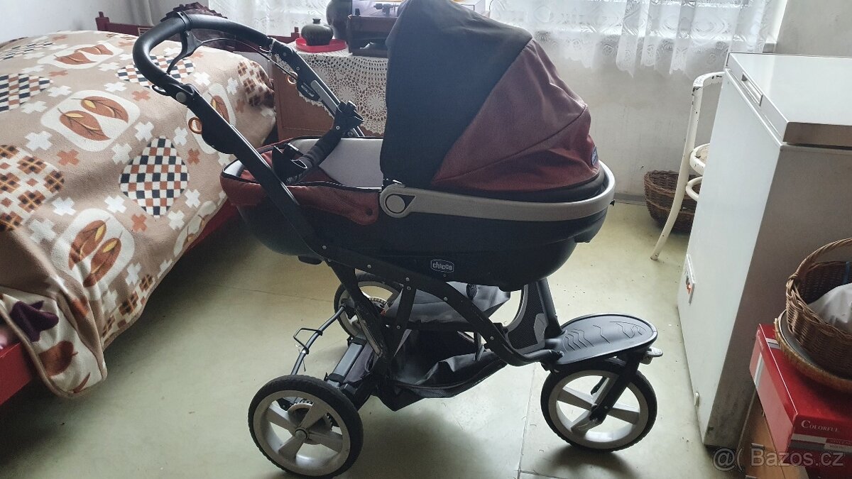 Kočárek CHICCO