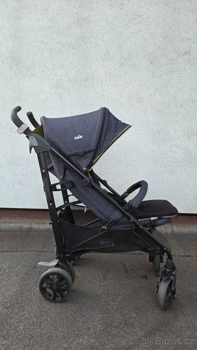 Golfový  kočárek Joie