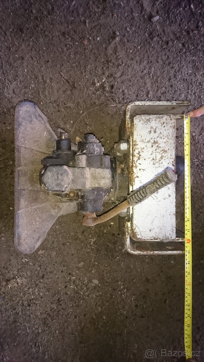 Prodám automat závěs