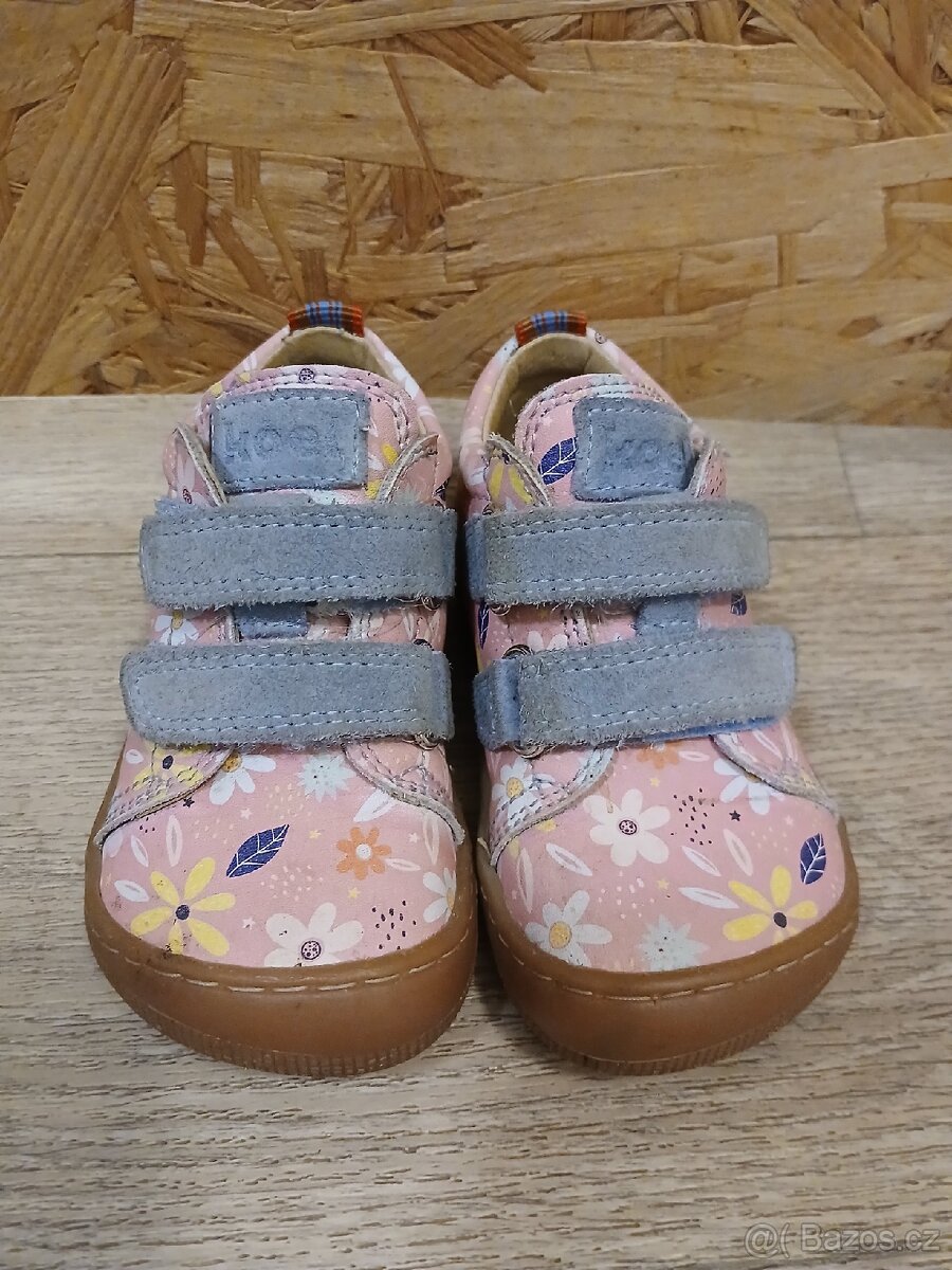 Barefoot botasky Koel 22