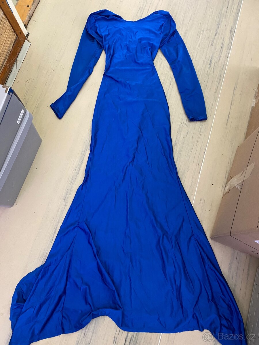 Modré princeznovské šaty