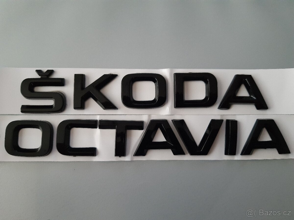 Nápis Škoda Octavia černý