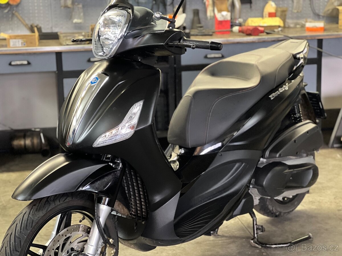 Skútr Piaggio Beverly 350
