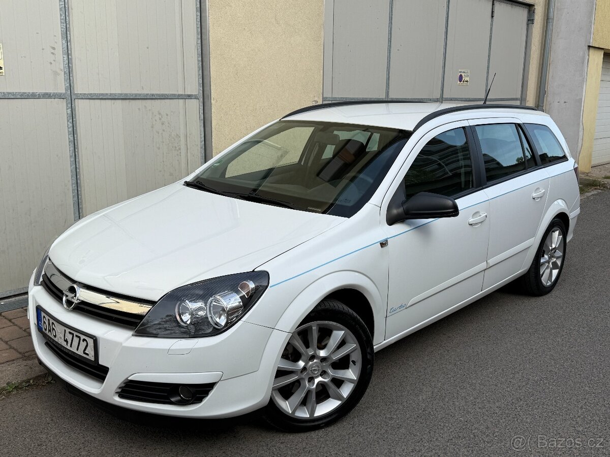 Opel Astra, 2.0i Turbo, 125kw Původ ČR L+Z Kola