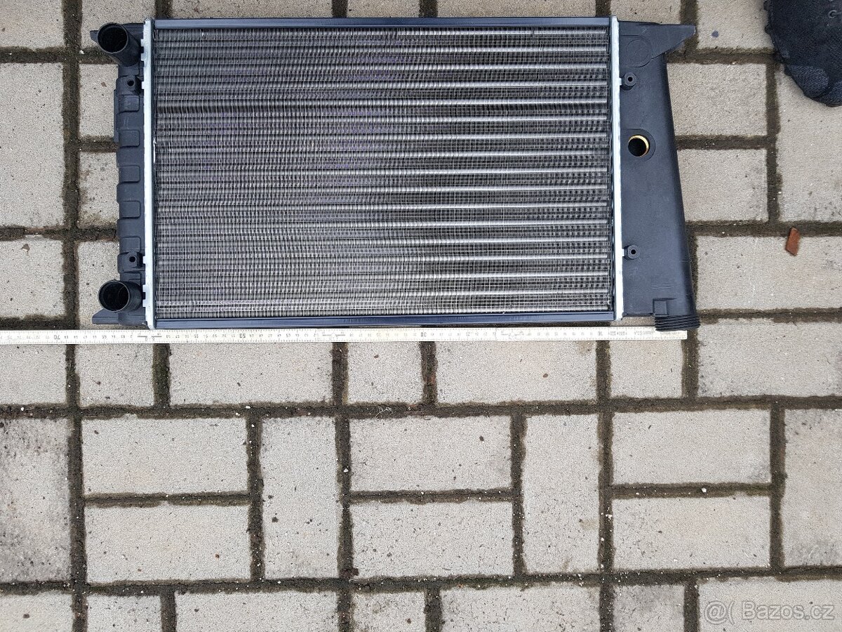 Prodám velký chladič na Golf MK1 - nový