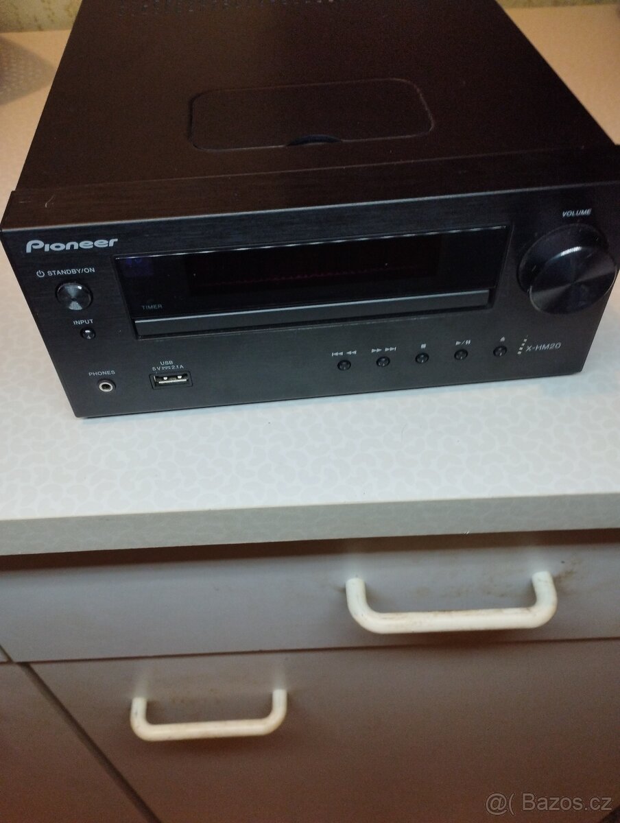 Na díly Pioneer HM20