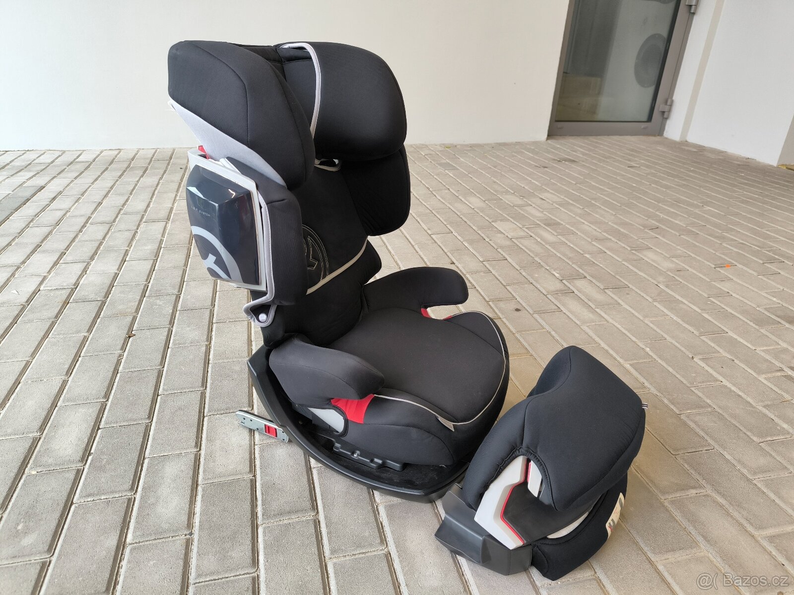 Autosedačku Cybex Pallas 2 fix 9-36kg