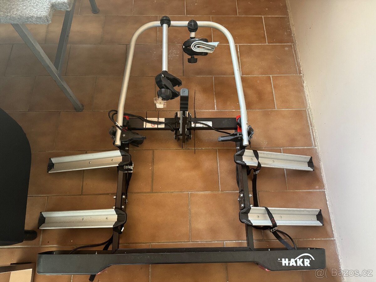 Nosič kol HAKR NZK12