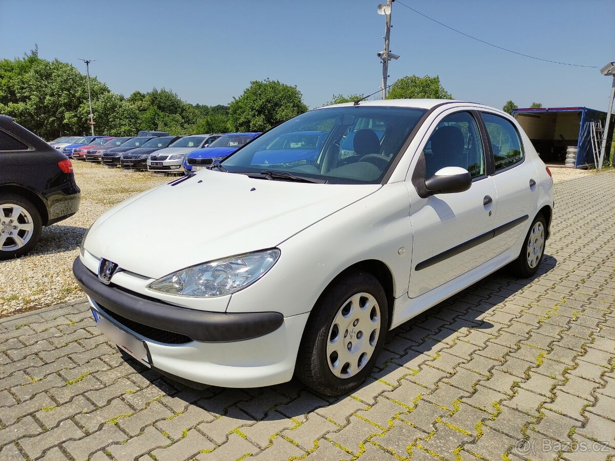 PEUGEOT 206 1,4i 55KW,LPG,8xAIRBAG,EL.OKNA,SERVO,