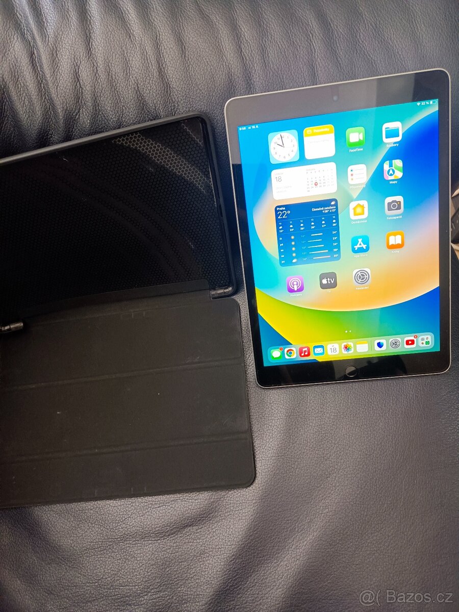 Apple iPad 10.2" 9.generace, fólie, top stav, pouzdro Fixe