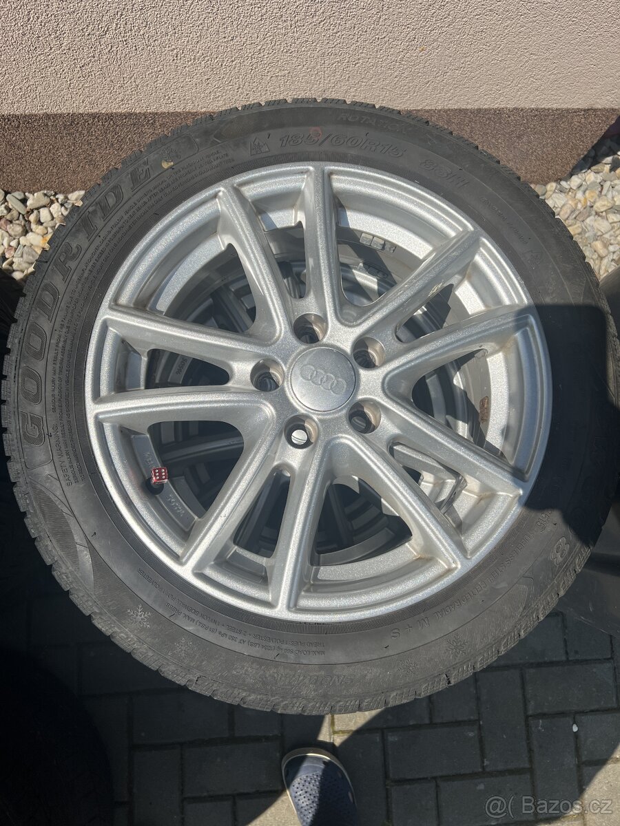 Sada AUDI ALU 185/60 R15 zimní - audi,škoda,vw
