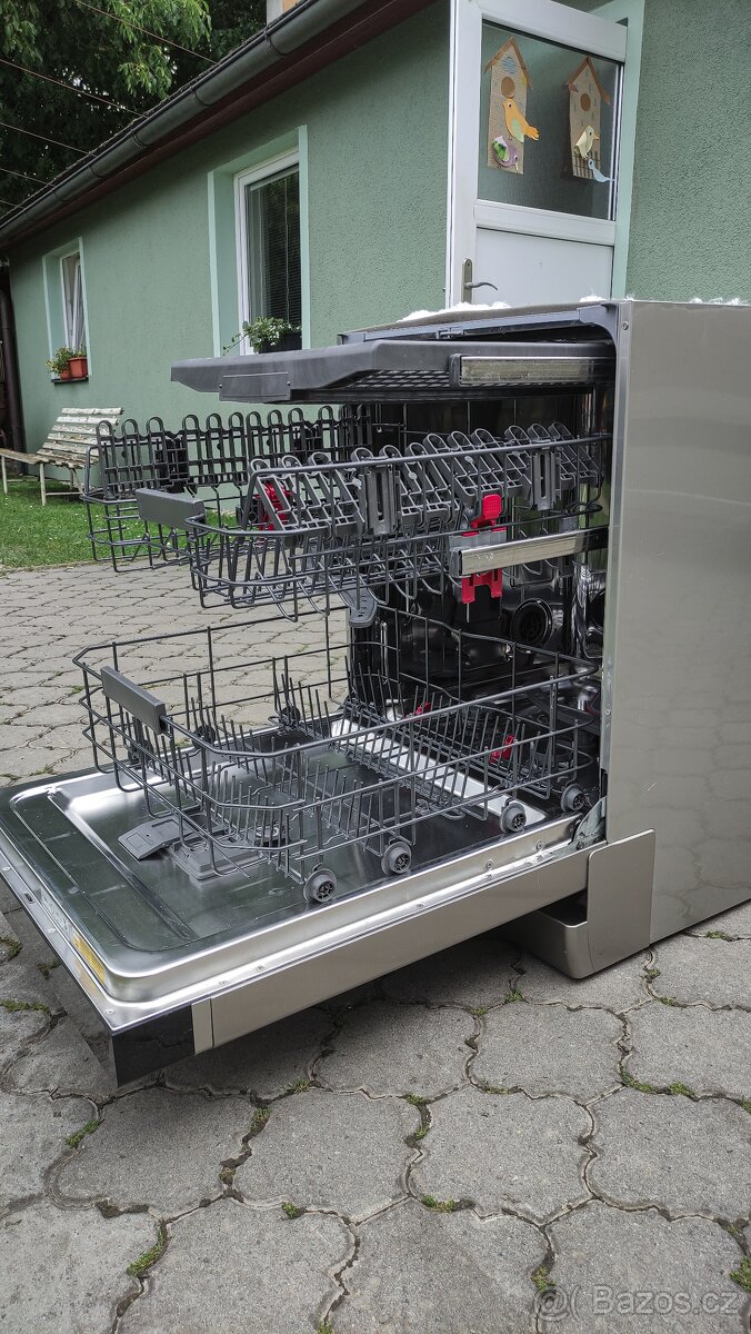 Myčka Whirlpool WFC 3C23 PF X – 14 sad, A++, TOP STAV