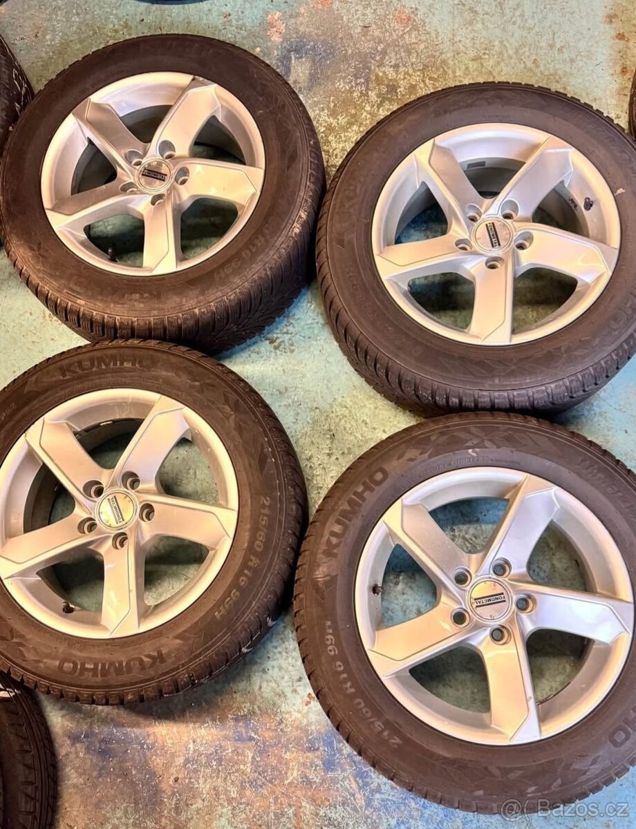 Sada kol VW, Škoda 215/60R16