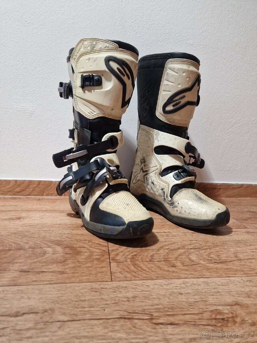 Boty na motorku