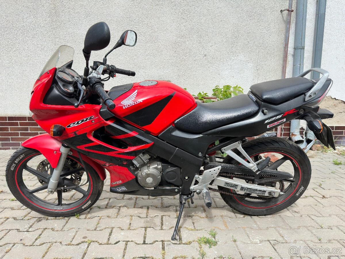Honda cbr 125 r