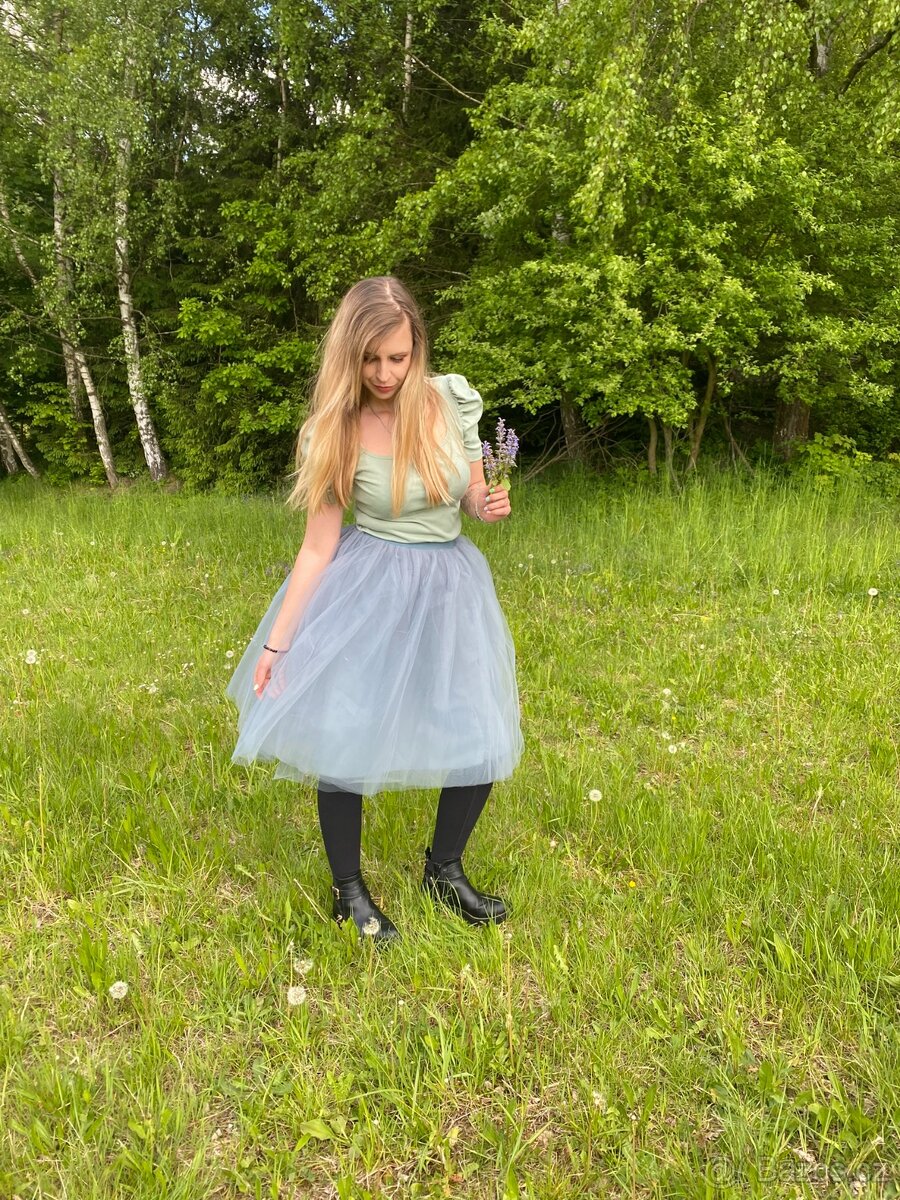 Tylová sukně