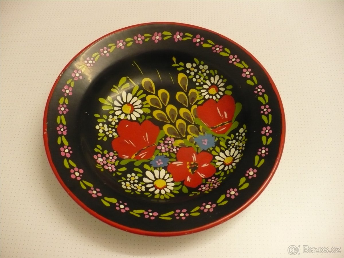 Malovaný talíř