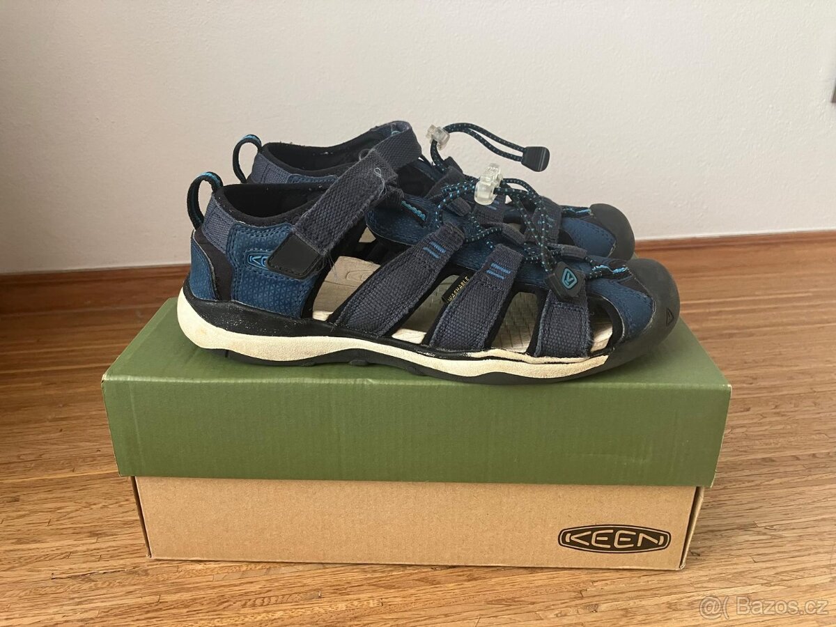 Sandály KEEN  vel. 35   (22cm, US 3)