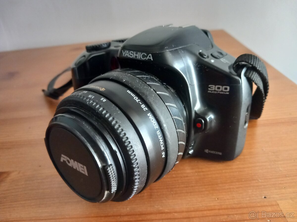 Zrcadlovka YASHICA 300 auto focus