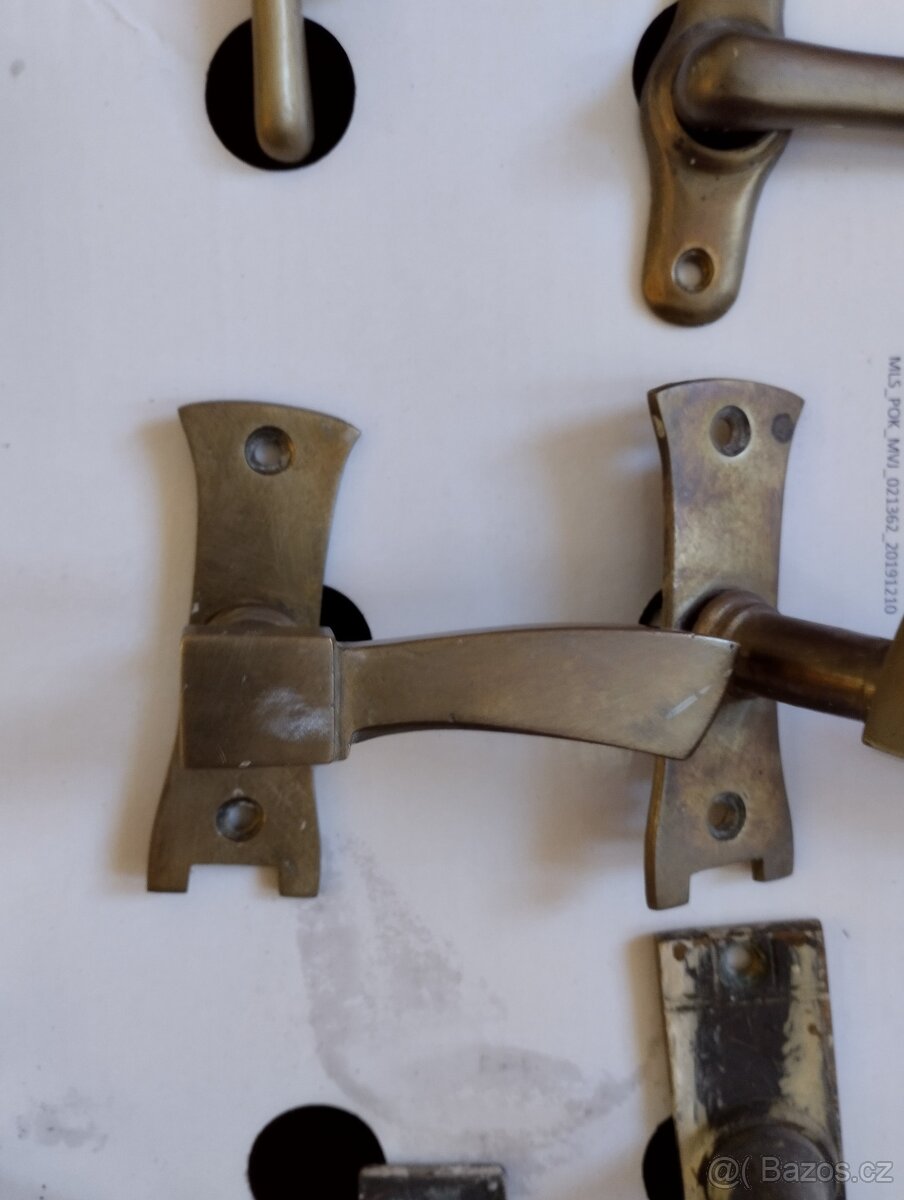 Kliky mosazné a hliníkové