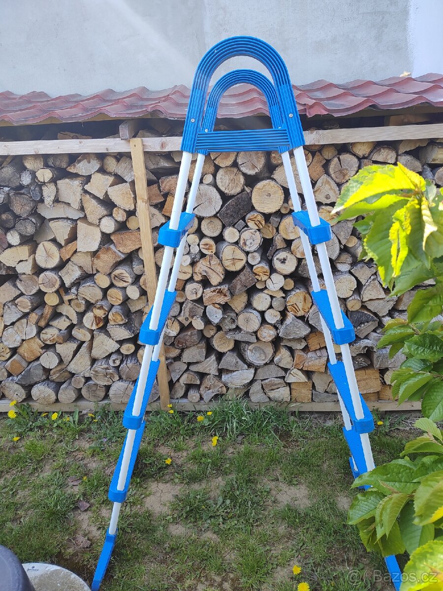 Schůdky velké