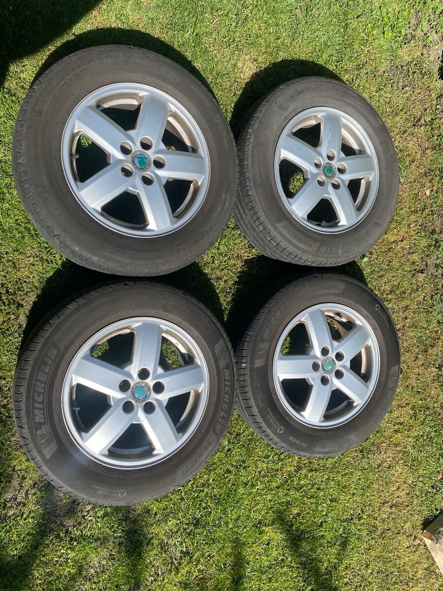 Letní pneu 195/65r 15