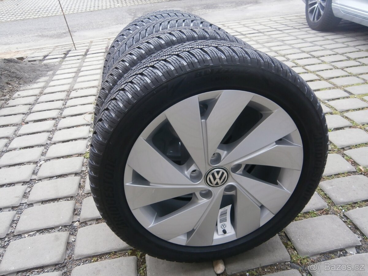 ALU KOLA 5 X 112 VW ORIGINÁL GOLF 8 205 50 17 nové