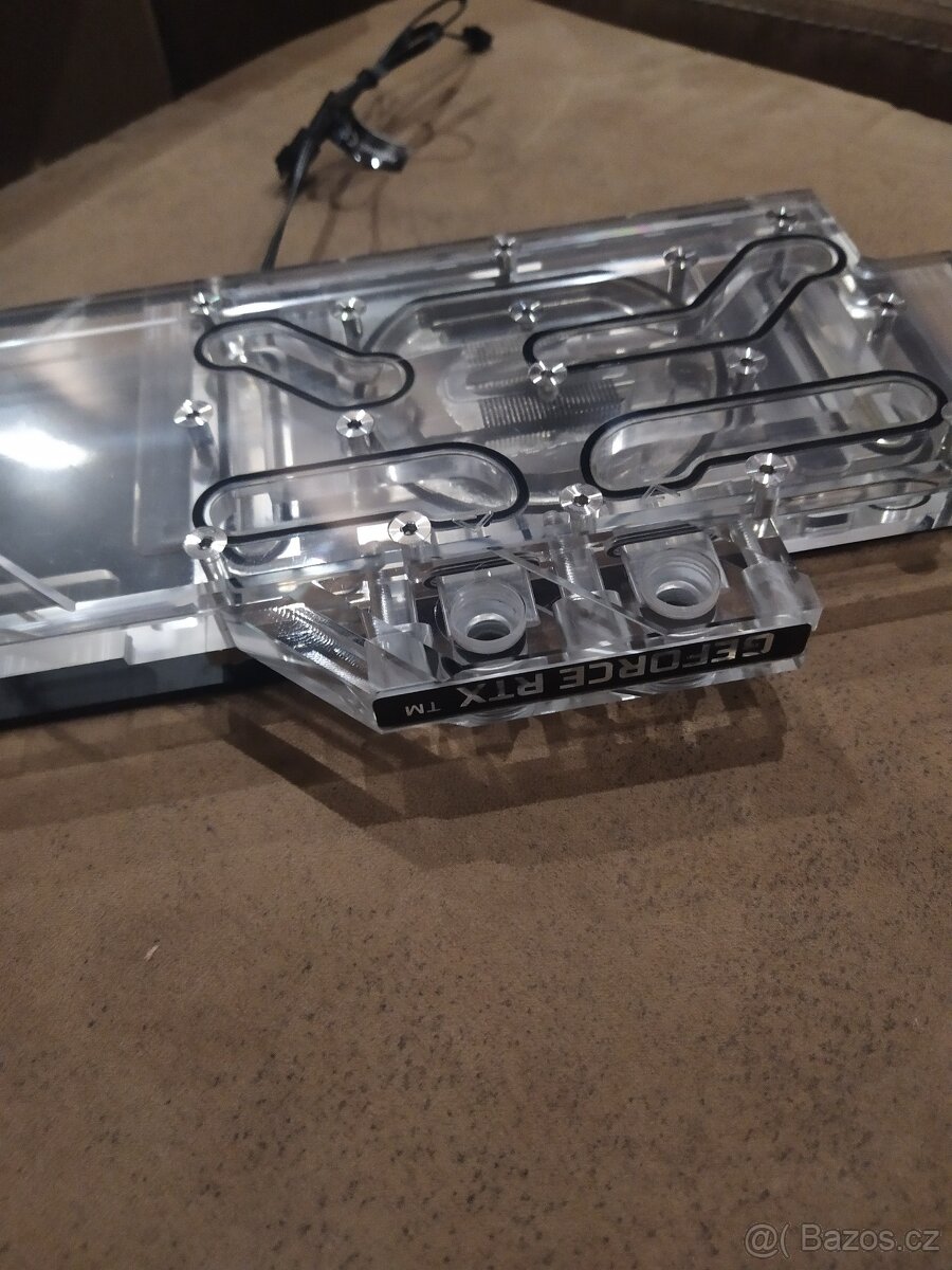 Vodní chlazení Alphacool RTX 3090/3080 + Backplate