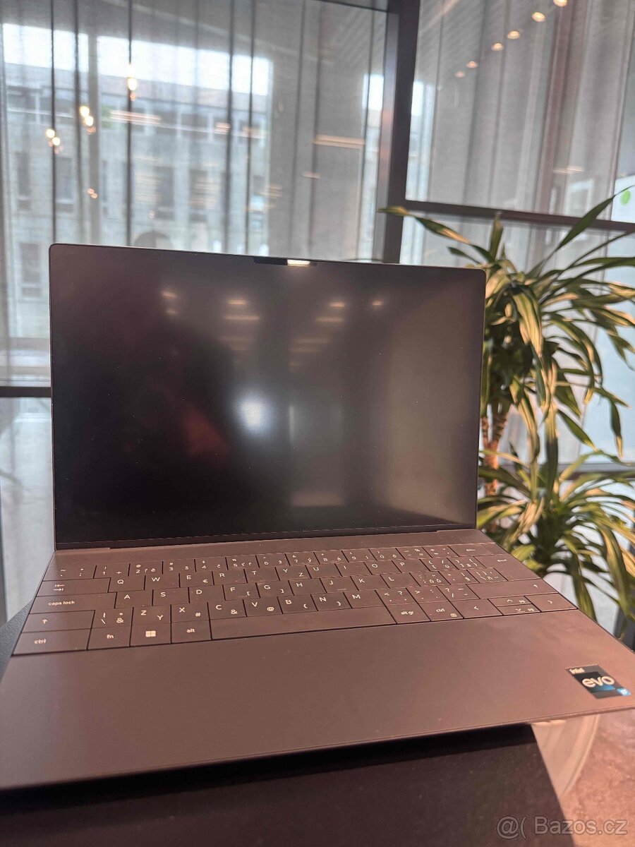 DELL - XPS 13 Plus 9320 Touch (9320 - 06422) černý