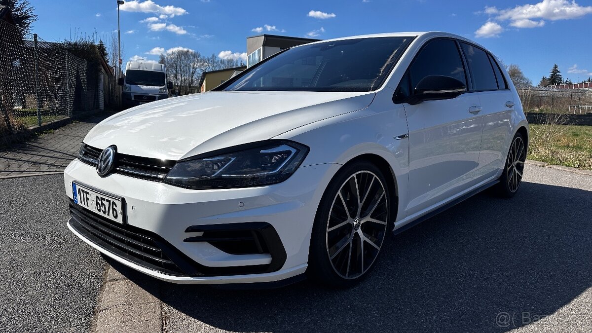 Volkswagen Golf R 2.0TSI 4MOTION 228KW
