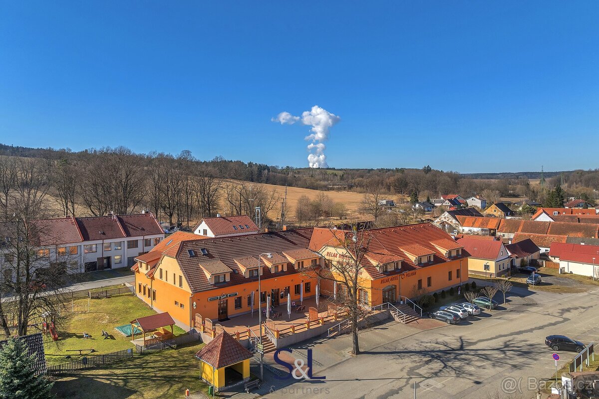 Prodej hotelu, 1 633 m2 - Hluboká nad Vltavou - Purkarec